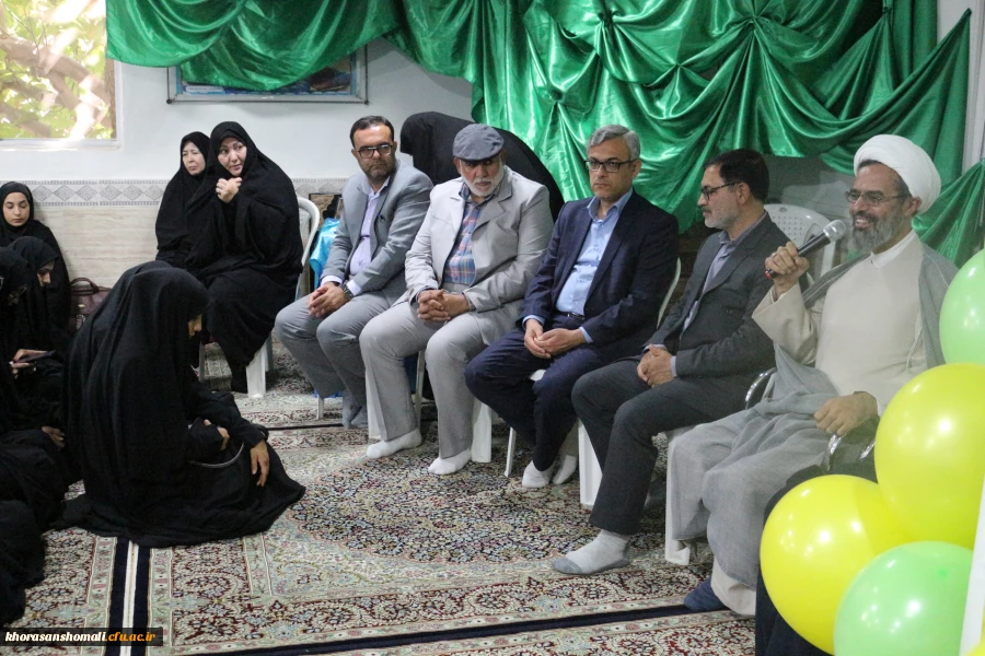 نشست  امام جمعه شهرستان همزمان با ایام ولادت فرخنده نبی مکرم اسلام حضرت ختمی مرتبت وامام جعفر صادق با دانشجو معلمان پردیس امام جعفر صادق ع 7