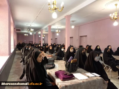 کارگاه زندگی خلاقانه در پردیس خواهران با حضور حجت الاسلام والمسلمین یزدانی