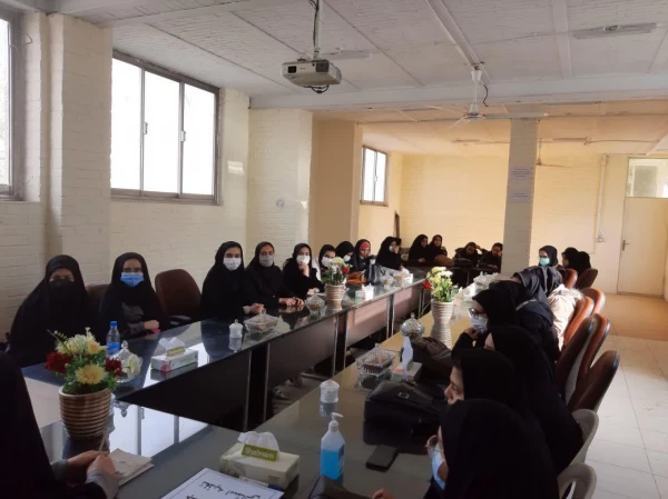 جلسه نقد و بررسی کتاب درباره معنای زندگی به قلم ویل دورانت تاریخ نویس و فیلسوف مشهور  3