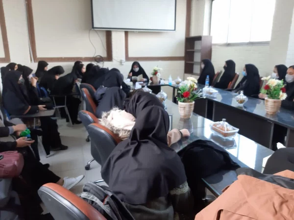 جلسه نقد و بررسی کتاب درباره معنای زندگی به قلم ویل دورانت تاریخ نویس و فیلسوف مشهور  5