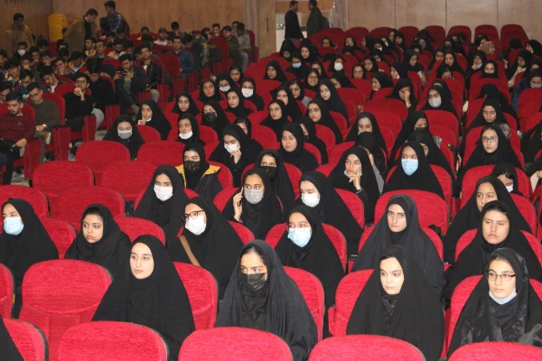 نشست علمی،تخصصی
بررسی مولفه های دانشگاه در تراز انقلاب اسلامی، با نگاه ویژه بر دانشگاه فرهنگیان با محوریت منظومه فکری امام و رهبری 2