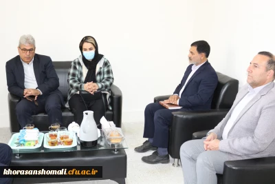 جلسه عقد تفاهم نامه با هیات ورزش های رزمی با ریاست دانشگاه 