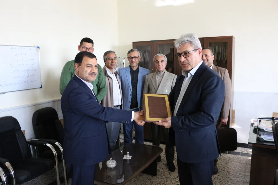 جلسه عقد تفاهم نامه با هیات ورزش های رزمی با ریاست دانشگاه  6