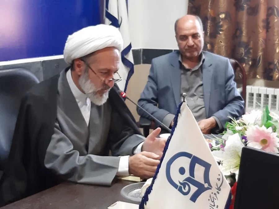 آیین تکریم و معارفه سرپرست امور پردیس های دانشگاه فرهنگیان استان 13