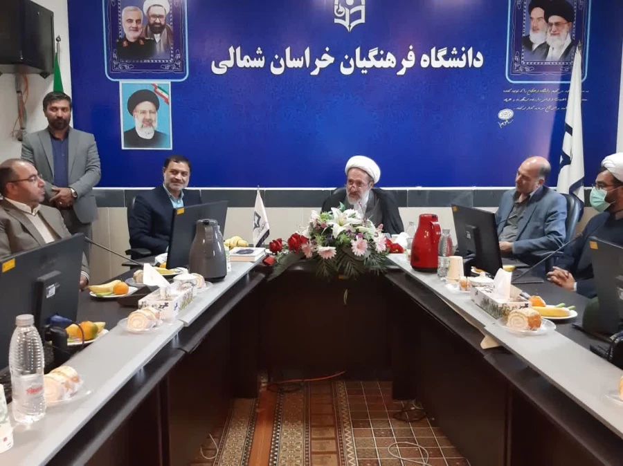 آیین تکریم و معارفه سرپرست امور پردیس های دانشگاه فرهنگیان استان 14