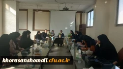 حضور مسئولین دانشگاه نماینده های اموزشی و اعضای شورای صنفی 7