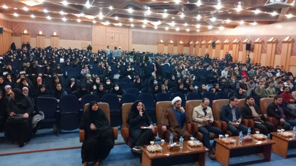 پیشگامان رهایی به مناسبت سالگرد صدور پیام تاریخی امام  8