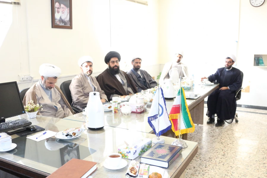 جلسه  نهاد نمایندگی مقام معظم رهبری دانشگاه های استان  5