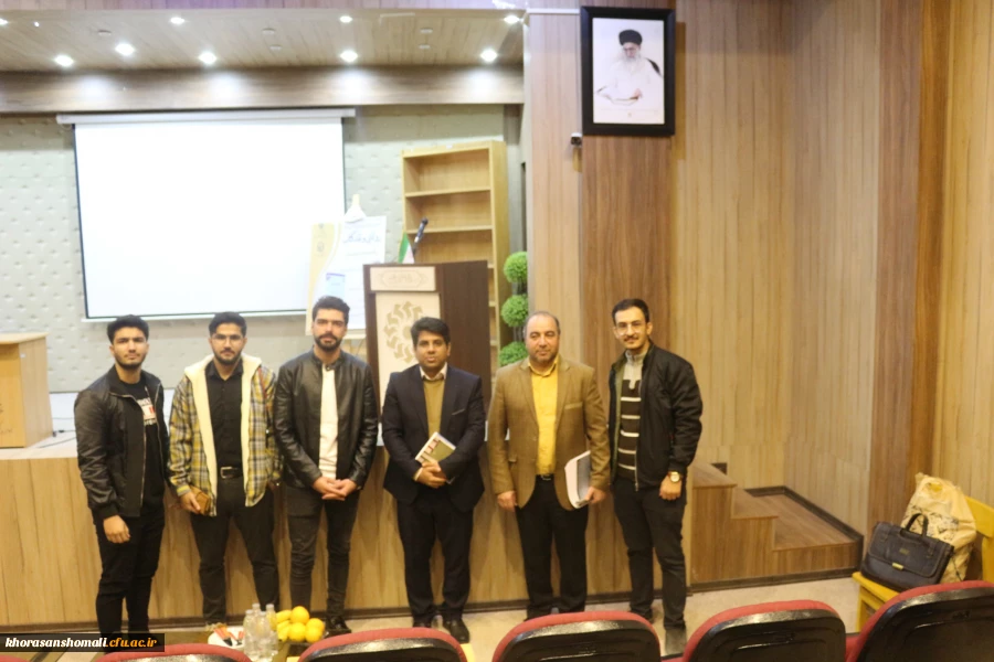 آیین رونمایی از کتاب ریاضیات پایه( مولفین: دکتر سیدجلال لنگری؛ دکتر محمدعلیزاده جمال) 2