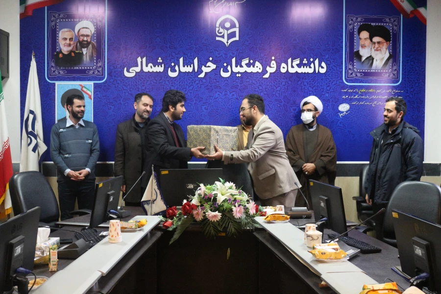 جلسه تودیع و معارفه مسئول دانشجویی دانشگاه فرهنگیان 5