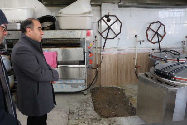 بازدید میدانی مدیریت امور پردیس های استان از روند بهسازی پردیس امام جعفر صادق(ع) 2