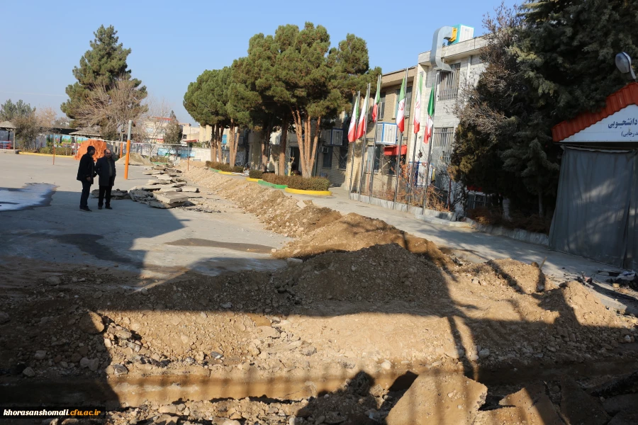 بازدید میدانی مدیریت امور پردیس های استان از روند بهسازی پردیس امام جعفر صادق(ع) 3