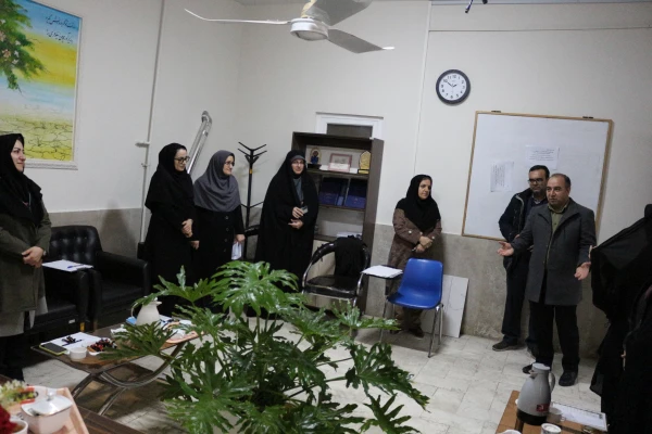 نشست دکتر لنگری با همکاران اموردانشجویی و سرپرستان خوابگاه پردیس امام جعفر صادق (ع) 2