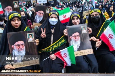 حضور دانشجومعلمان و مسئولین دانشگاه فرهنگیان خراسان شمالی در مراسم گرامیداشت دهه فجر