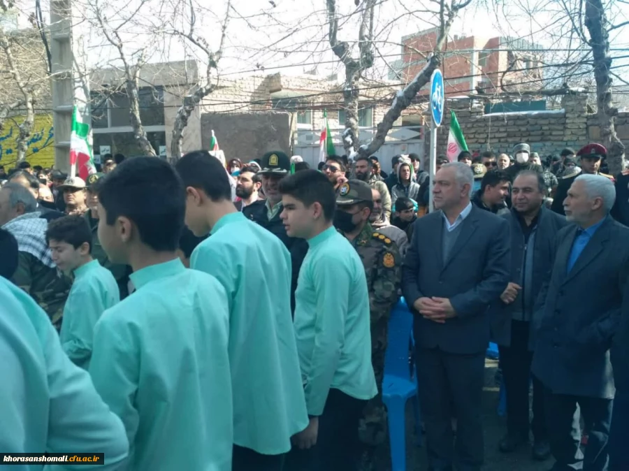 حضور پرشور و انقلابی دانشجومعلمان ، اساتید . کارکنان دانشگاه فرهنگیان در راهپیمایی پرشور 22 بهمن  6