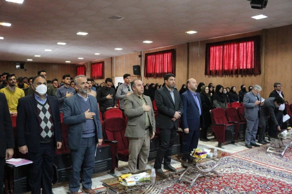 همایش استانی سواد رسانه و فضای مجازی 2