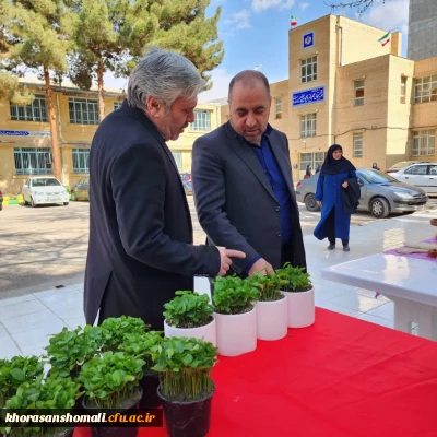 بازارچه خیریه پردیس خواهران به مناسبت روز احسان و نیکوکاری