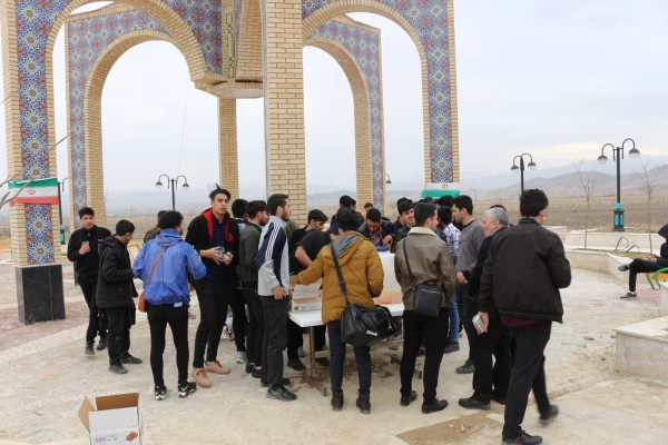 برپایی ایستگاه صلواتی بمناسبت ایام شعبانیه در محل گلزار شهدای گمنام 4