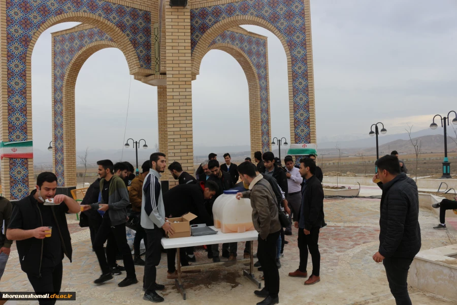 برپایی ایستگاه صلواتی بمناسبت ایام شعبانیه در محل گلزار شهدای گمنام 6