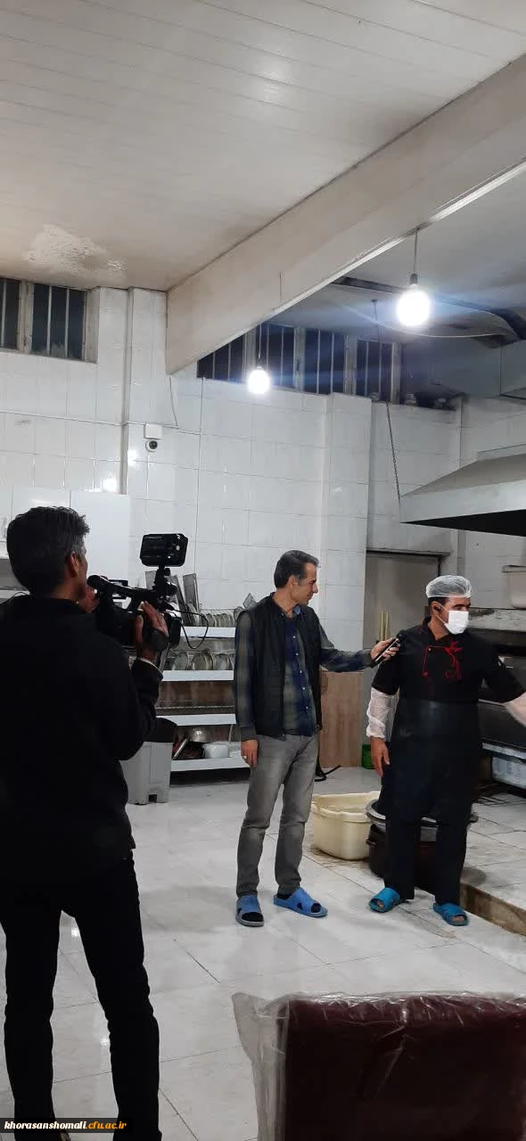 تقدیر و تشکر از نگهبان و سرپرست و آشپزان و حضور صدا و سیما برای معرفی مشاغل سخت در ماه رمضان در پردیس امام جعفر صادق علیه السلام 4