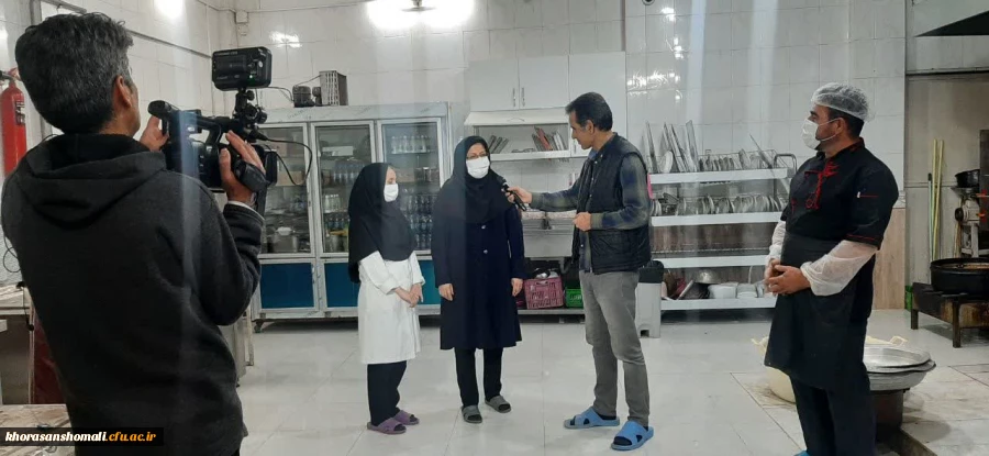 قدردانی مسئولین پردیس امام جعفر صادق(ع) از کارکنان شاغل در مشاغل سخت در سرای دانشجویی 2