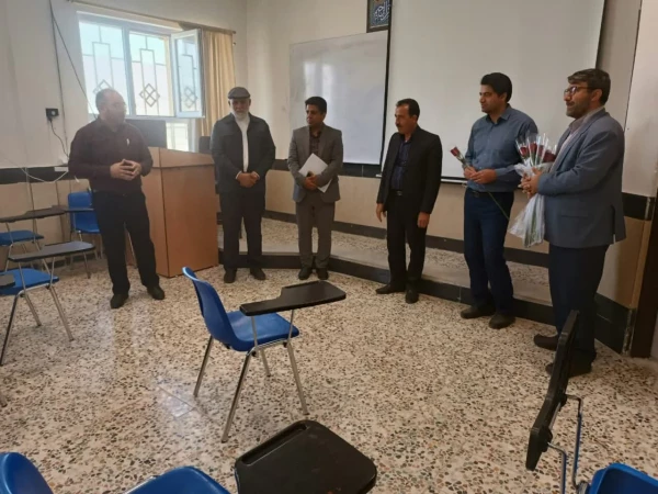 تقدیر ریاست دانشگاه از اساتید پردیس های دانشگاه فرهنگیان به مناسبت گرامیداشت مقام معلم 7