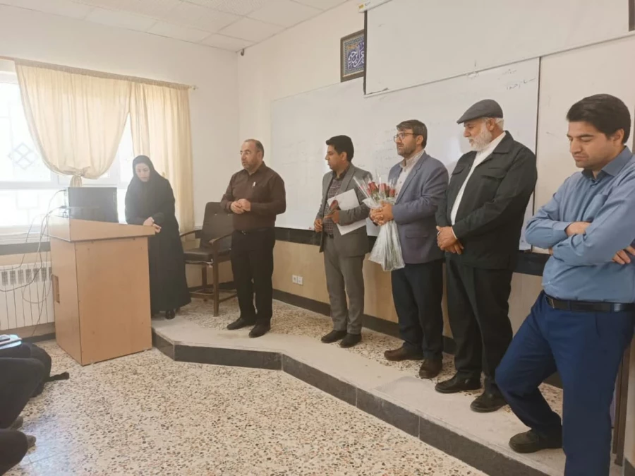 تقدیر ریاست دانشگاه از اساتید پردیس های دانشگاه فرهنگیان به مناسبت گرامیداشت مقام معلم 9