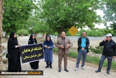 برنامه پیاده روی به مناسبت گرامیداشت هفته سلامت با شعار« سلامت برای همه » با محوریت پاکسازی محیط زیست توسط دانشجومعلمان در مسیر جاده سلامت به مقصد بش قارداش