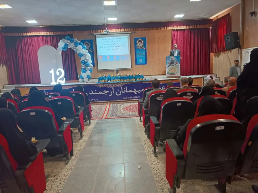 بزرگداشت مقام معلم و سرآمدی آموزش با حضور معاون محترم پرورشی و فرهنگی وزارت آموزش و پرورش 6