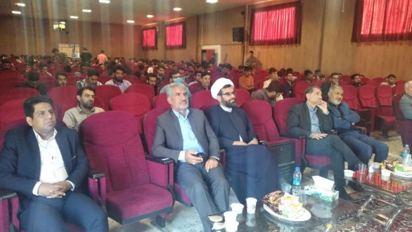 مراسم گرامی داشت جایگاه والای مقام معلم با حضور مسئولان دانشگاه فرهنگیان و مدیر کل و اعضای شورای معاونین آموزش و پرورش استان 6