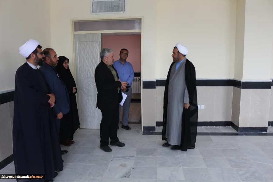 نشست صمیمی همکاران و دانشجومعلمان دانشگاه فرهنگیان خراسان شمالی با مشاور محترم ریاست دانشگاه فرهنگیان حجت الاسلام والمسلمین دکتر عابدی و مدیرکل محترم حراست سازمان مرکزی دانشگاه فرهنگیان جناب آقای دکتر قاسمی 13