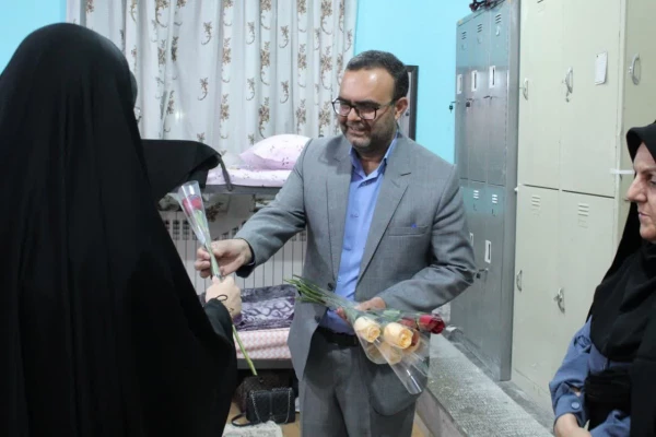 بازدید از سرای دانشجویی پردیس امام جعفرصادق(ع) در هفته ی سراها 4