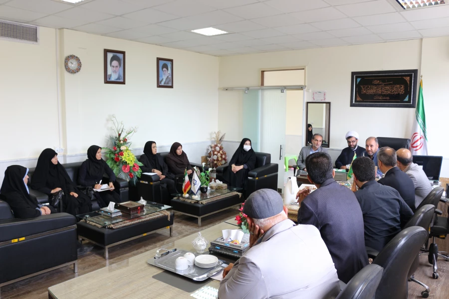 دومین جلسه برگزاری همایش استانی مقالات علمی با محوریت قرآن در دفتر مدیریت استان 3