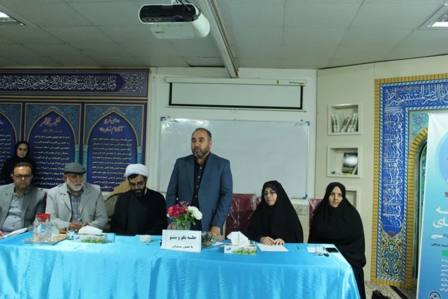 نشست صمیمانه دکترلنگری ودکترپیش بین با دانشحویان پردیس امام جعفرصادق(ع) 3