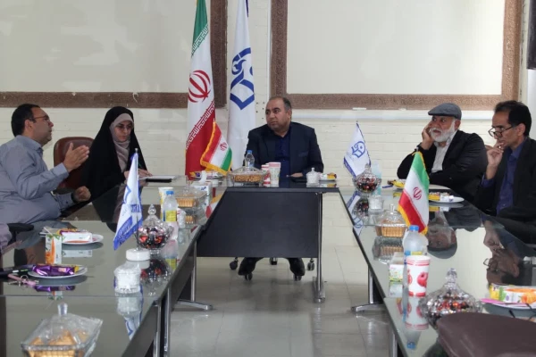 جلسه کمیته زیبا سازی پردیس خواهران 4