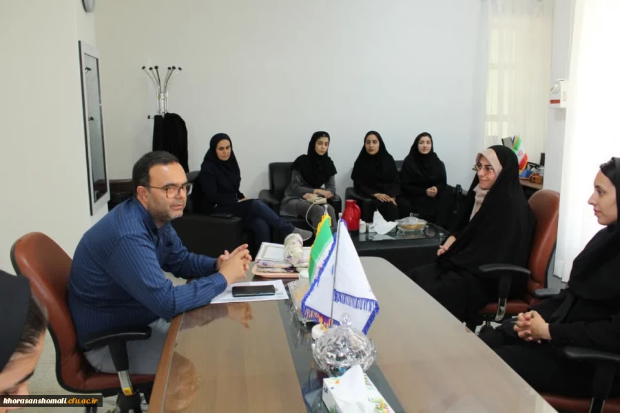 تقدیر و تشکر از بازیکنان تیم والیبال چهار نفره پردیس خواهران راه یافته به یک هشتم نهایی مسابقات کشوری 2