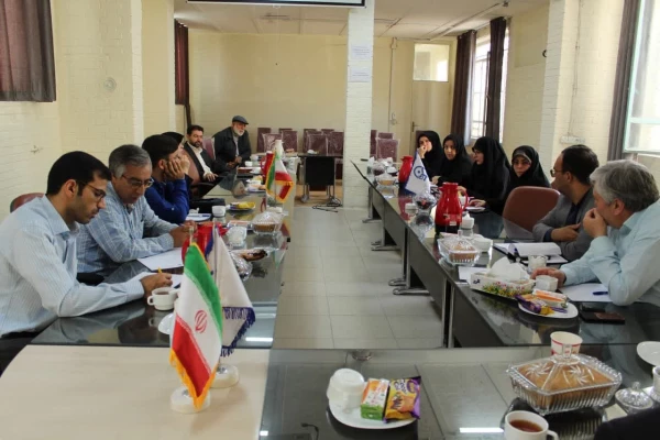 جلسه جشن دانش آموختگی فارغ التحصیلان ورودی 98 دانشگاه 6