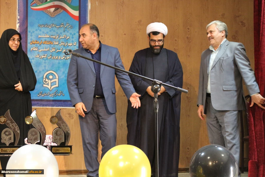 برگزاری جشن دانش آموختگی ویژه فارغ التحصیلان ورودی 98 7