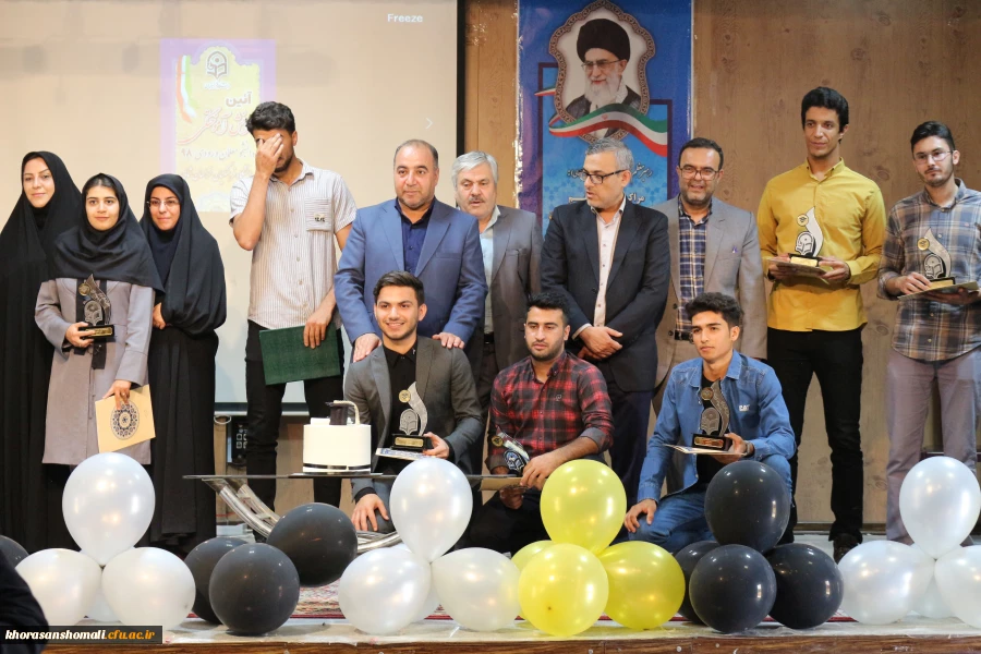 برگزاری جشن دانش آموختگی ویژه فارغ التحصیلان ورودی 98 11