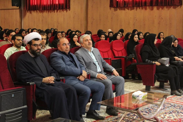 برگزاری جشن دانش آموختگی ویژه فارغ التحصیلان ورودی 98 21