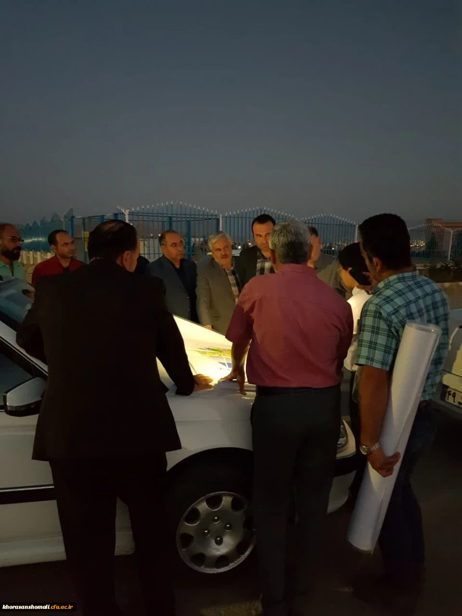 حضور جناب آقای مهندس میرکریمی سرپرست اداره کل راه و شهرسازی استان و مهندس رمضانیان سرپرست معاونت سیاسی، امنیتی و اجتماعی فرمانداری شهرستان بجنورد جهت تصمیم گیری و دوبانده نمودن جاده منتهی به دانشگاه فرهنگیان. 2