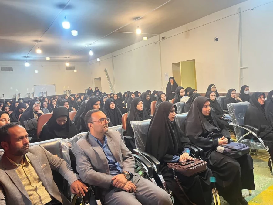 گزارش نشست مسئله شناسی پیرامون فلسطین با حضور سردار اکبری (جانشین فرمانده سپاه خراسان شمالی ) 6