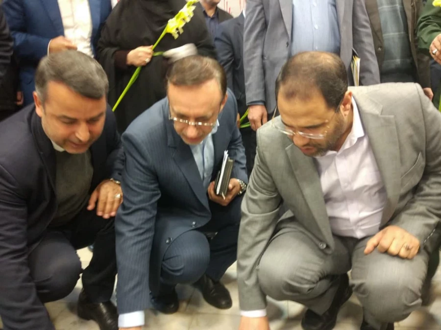 نشست صمیمی وزیر محترم آموزش و پرورش جناب آقای دکتر صحرایی با نومعلمان تمدن ساز خراسان شمالی  و دانشجویان در دانشگاه فرهنگیان 6