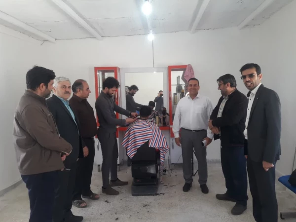 افتتاحیه خشکشویی، تایپ و تکثیر، پیرایش و بوفه دانشجویی دانشگاه 5