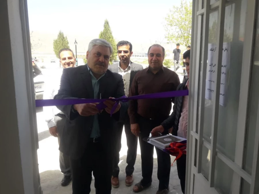 افتتاحیه خشکشویی، تایپ و تکثیر، پیرایش و بوفه دانشجویی دانشگاه 8