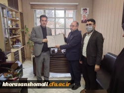 حضور رئیس دانشگاه در اتاق مدیرکل آموزش و پرورش استان بمناسبت فرارسیدن هفته امورتربیتی  4